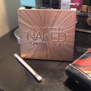 Urban Decay Naked ultimate basics palette